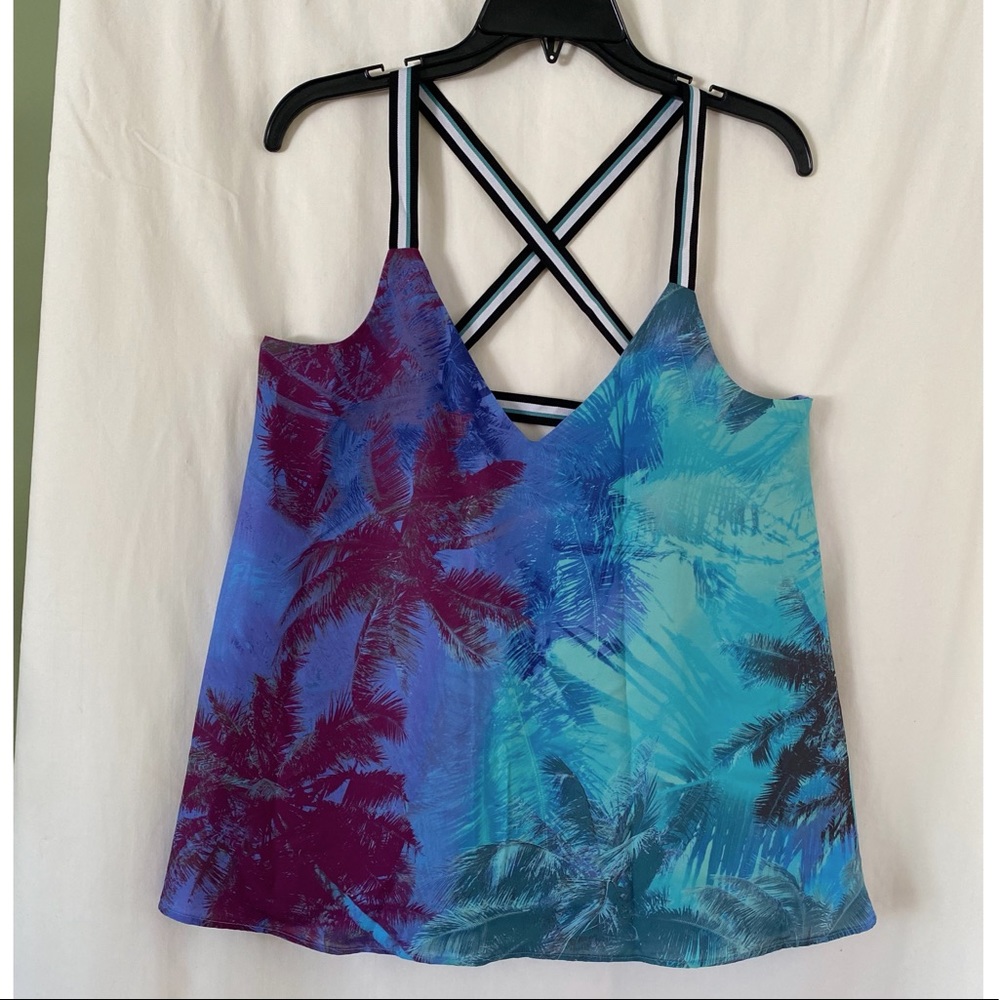 KIIND OF, size M summer top with palm trees